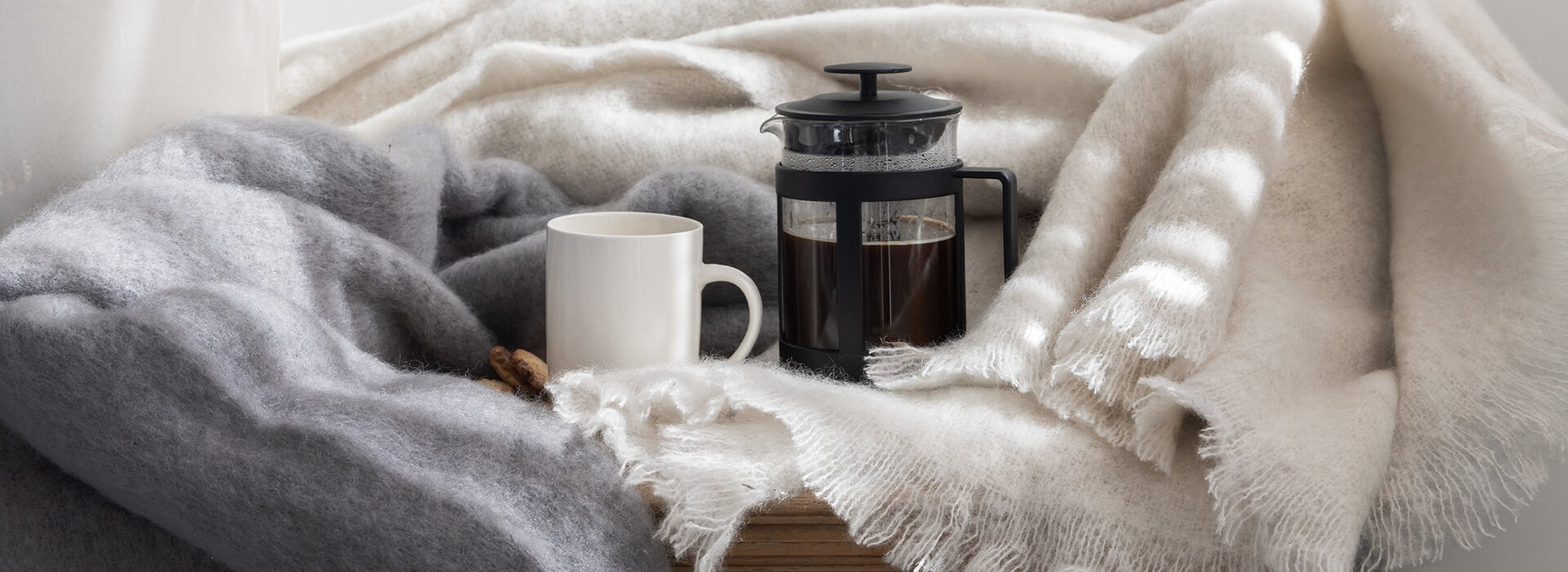 Winter Bedding and Blankets Shop Winter Linen Volpes