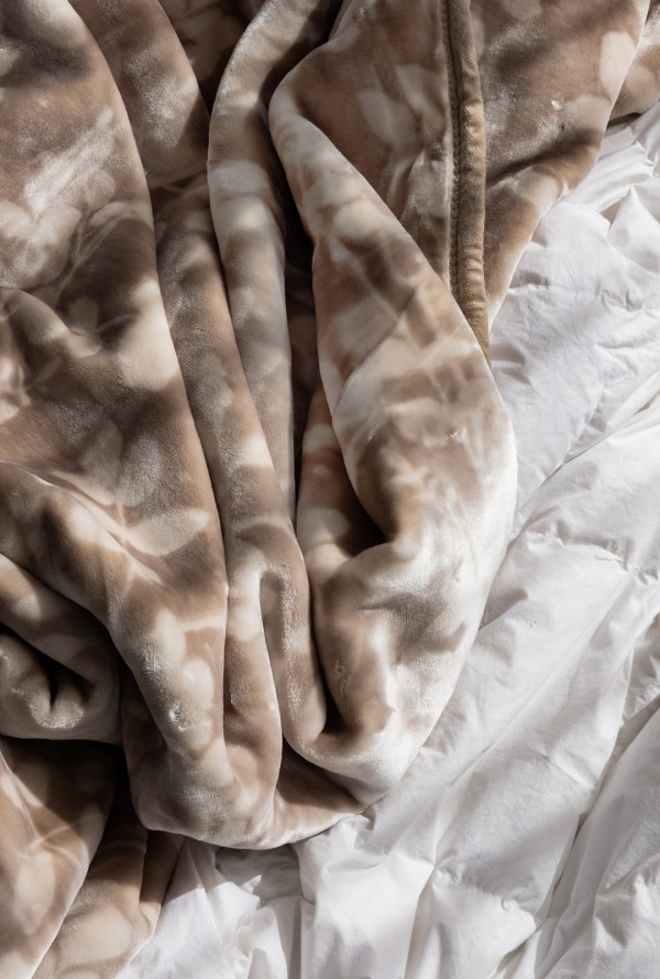 Winter Bedding and Blankets Shop Winter Linen Volpes